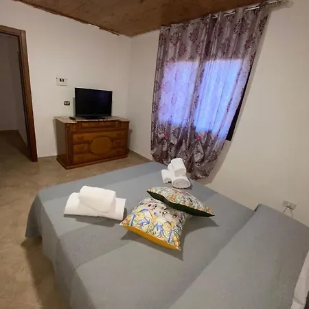בית נופש Casa Vacanze Lulu'
